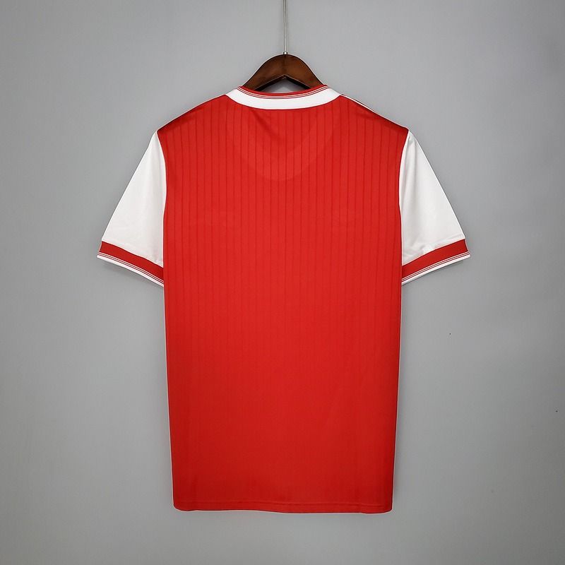 Retro Arsenal FC 1983-1986 home game