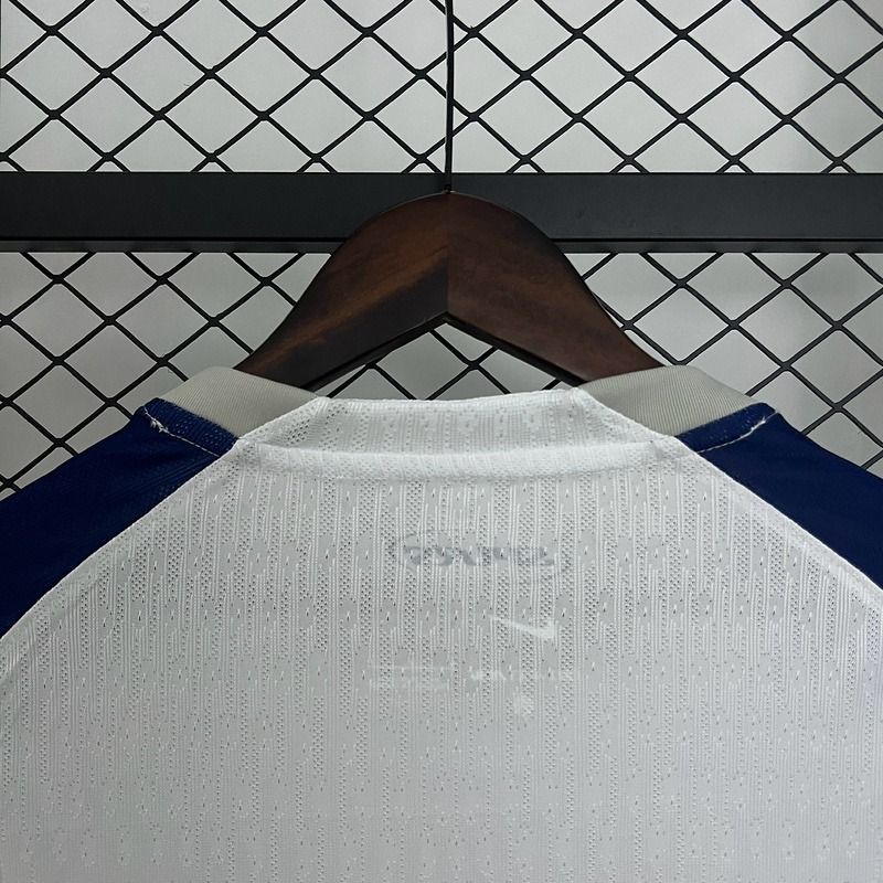 Tottenham Hotspur 2025-2026 home
