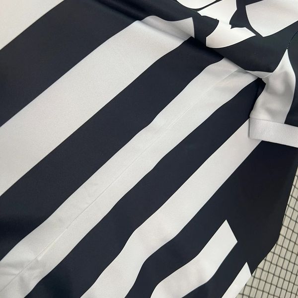 Retro Juventus 2001-2002 home
