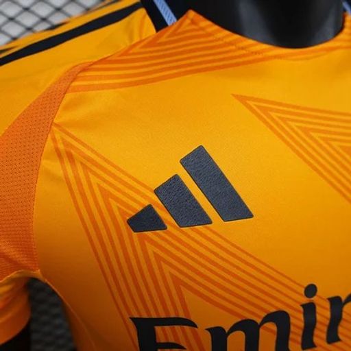Real Madrid 2024-2025 away game player
