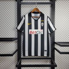 Retro Juventus FC 2010-2011 home game