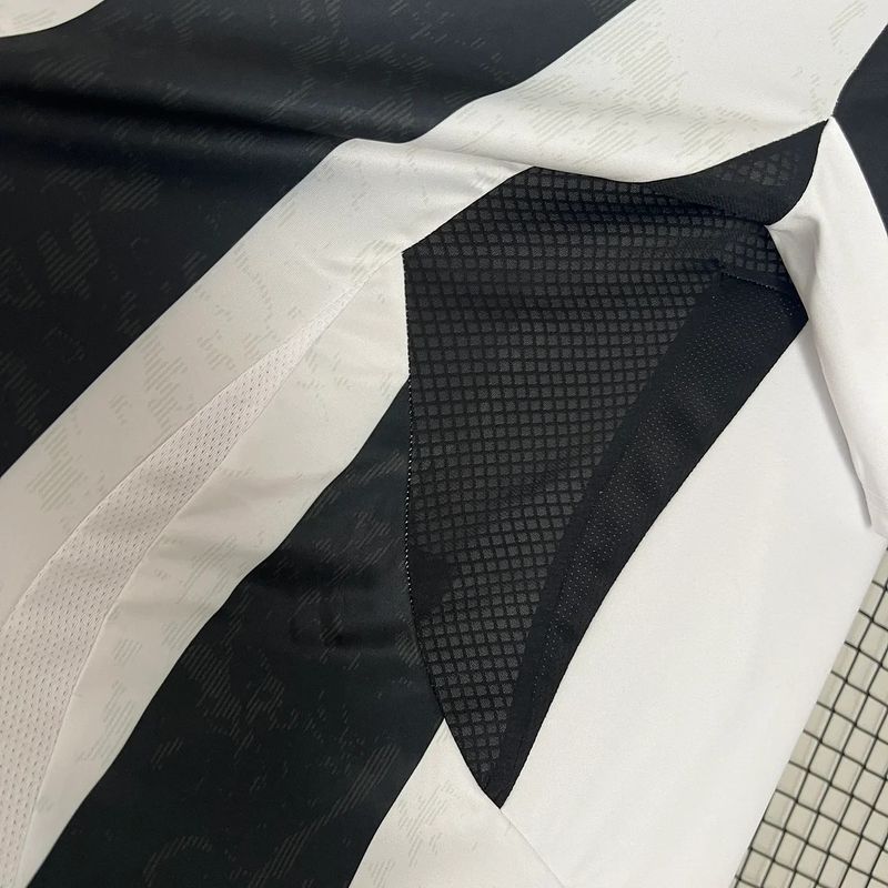 Juventus 2024-2025 home