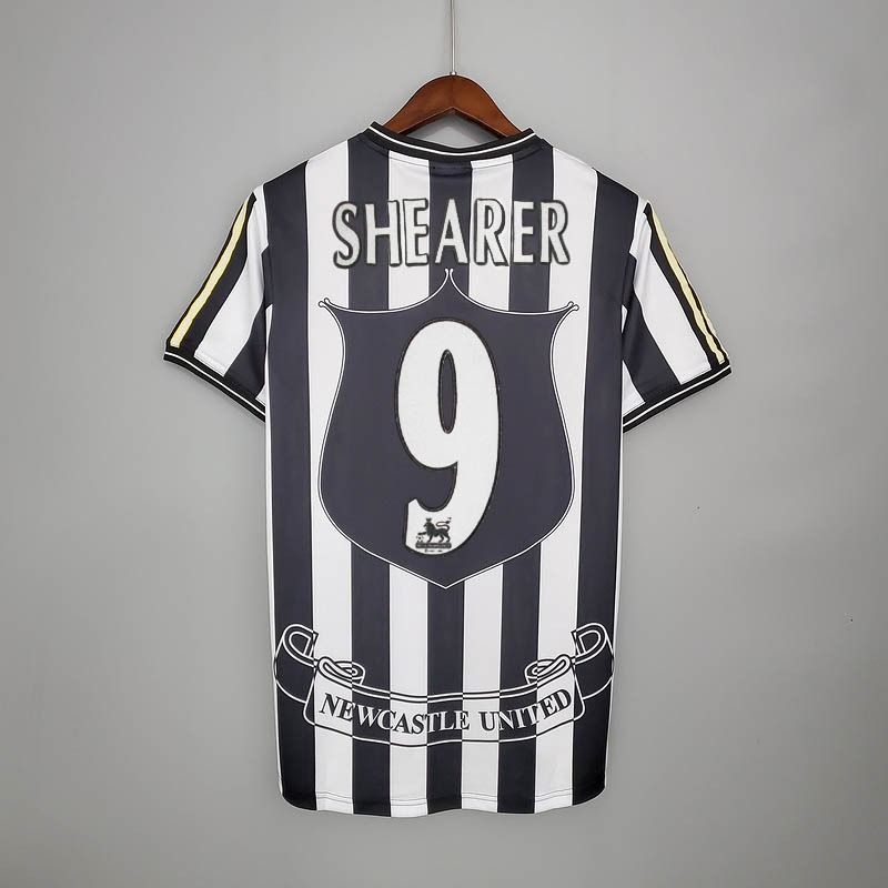 Retro Newcastle United 1997-1999 home