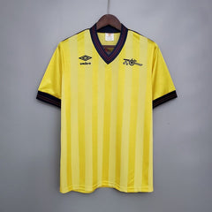 Retro Arsenal FC 1983-1986 away game