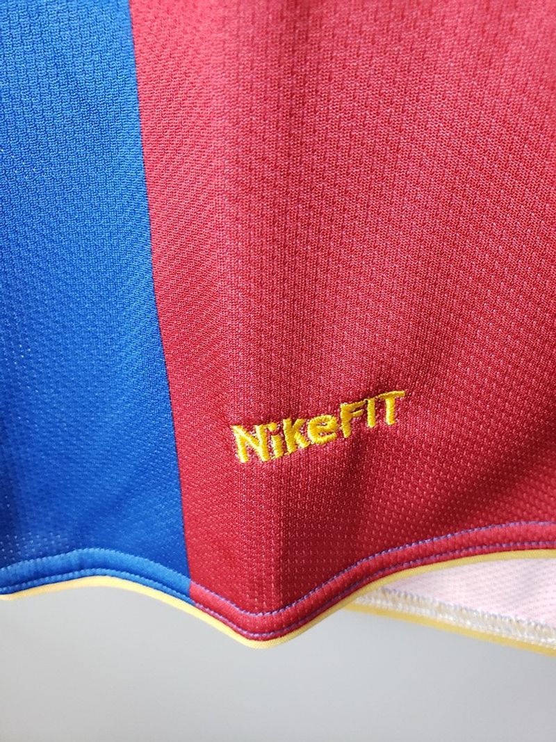 Retro FC Barcelona 2007-2008 home game