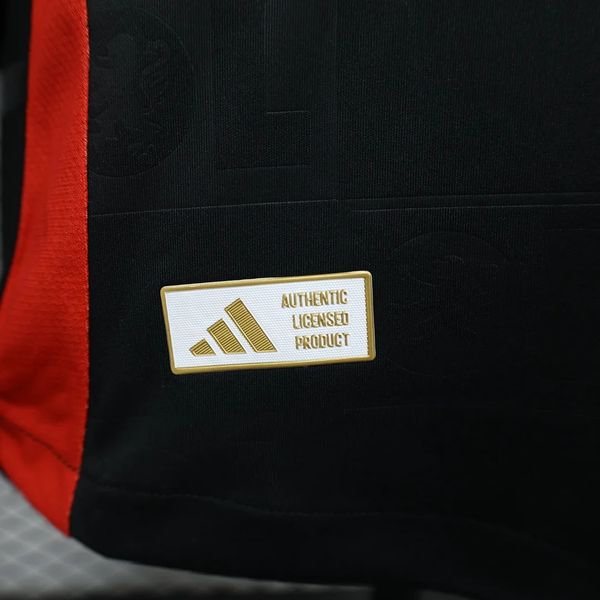 Olympique Lyonnais 2024-2025 away game player