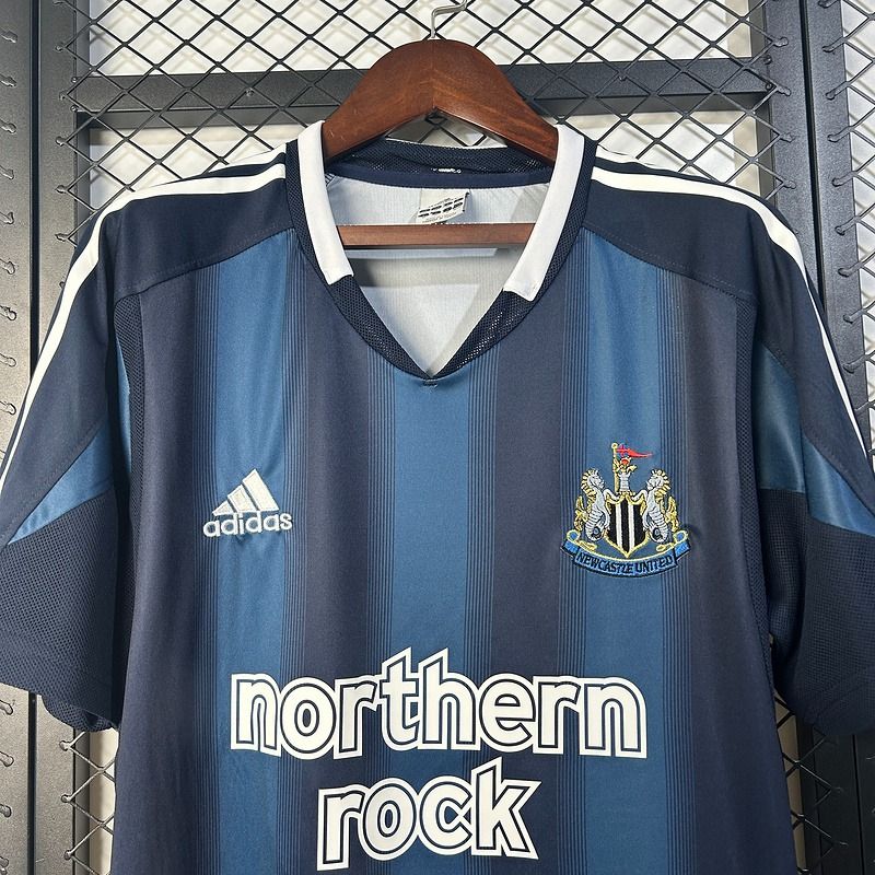 Retro Newcastle United 2005-2006 away