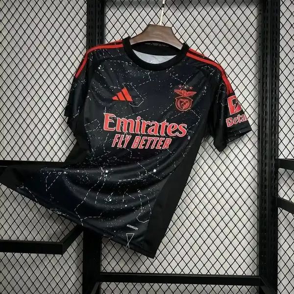 SL Benfica 2024-2025 away game