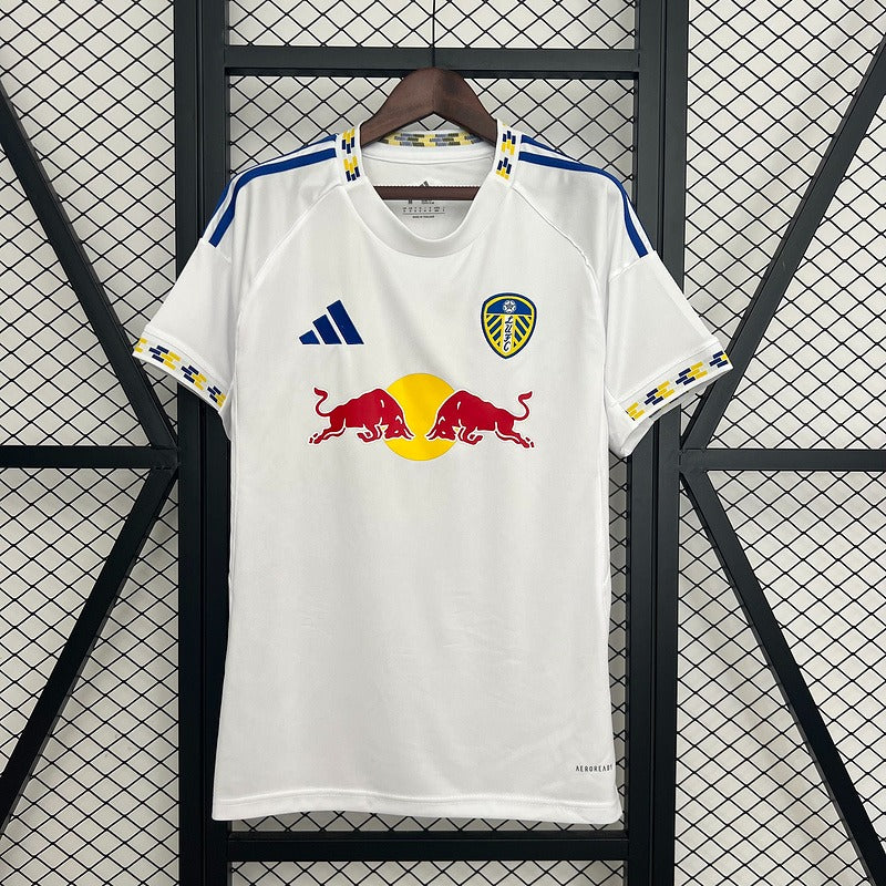 Leeds United 2025-2026 home game