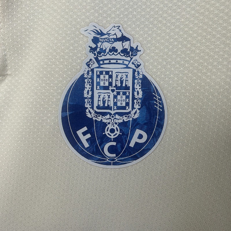 FC Porto 2025-2026 third away