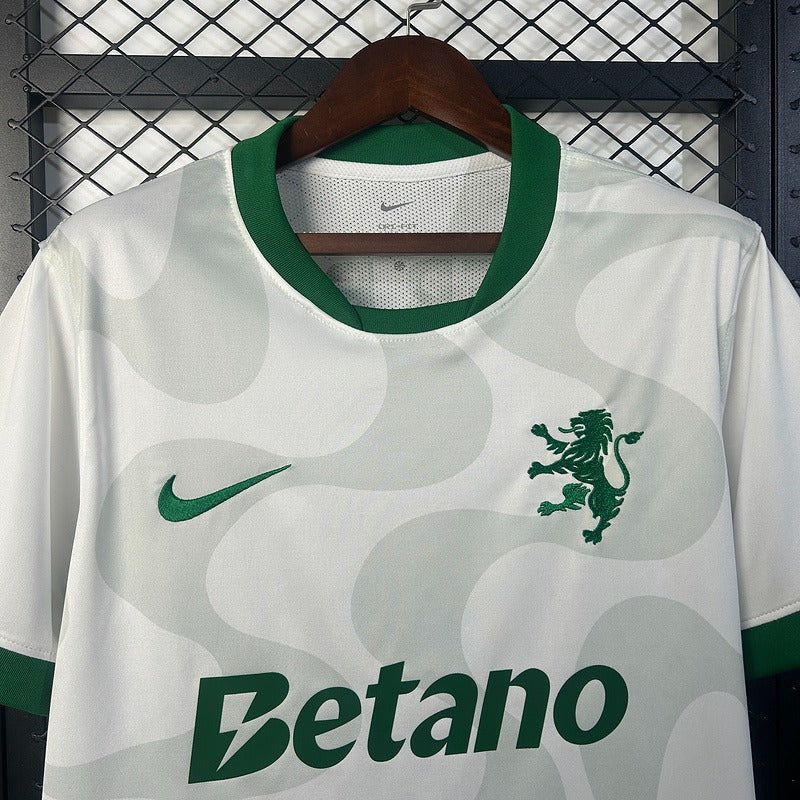 Sporting Lisbon 2025-2026  Away