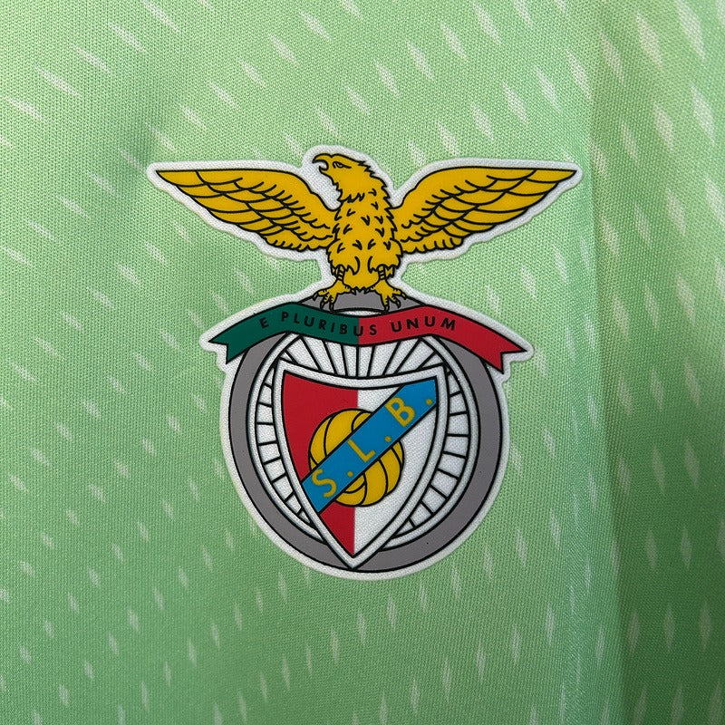 SL Benfica 2025-2026 training shirt