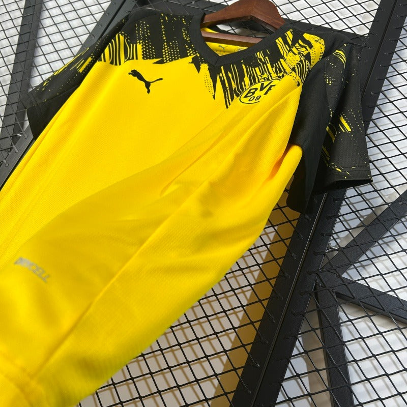BVB Dortmund 2025-2026 home