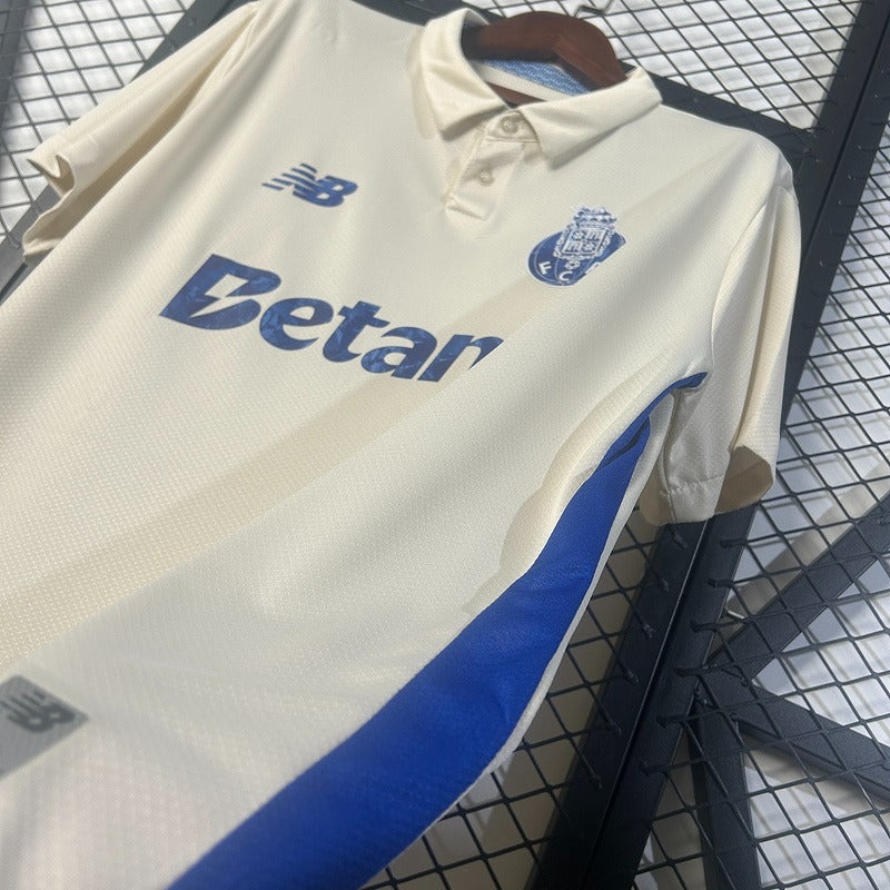 FC Porto 2025-2026 third away