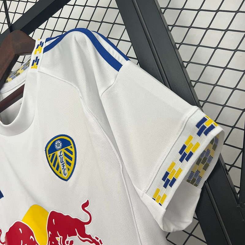 Leeds United 2025-2026 home game
