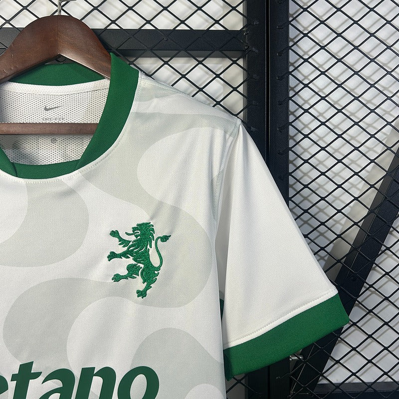 Sporting Lisbon 2025-2026  Away