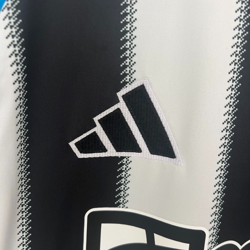 Newcastle United 2025-2026 home