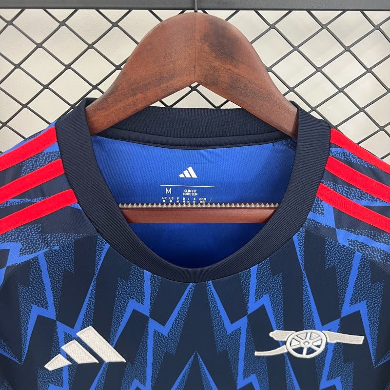Arsenal FC 2025-2026 away