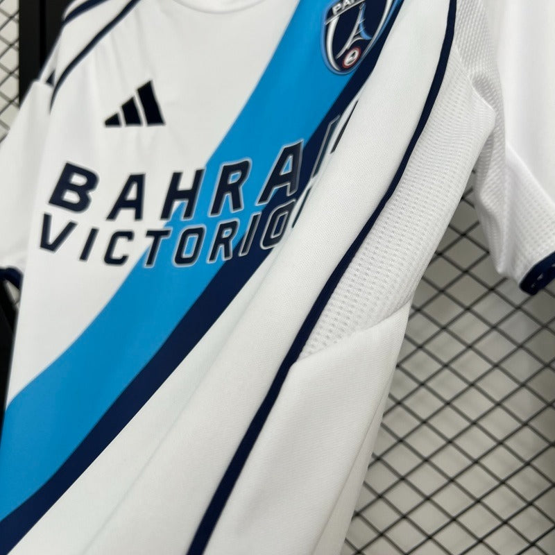 Paris FC  2025-2026 Away