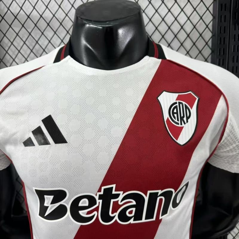 River Plate 2025-2026 home game player