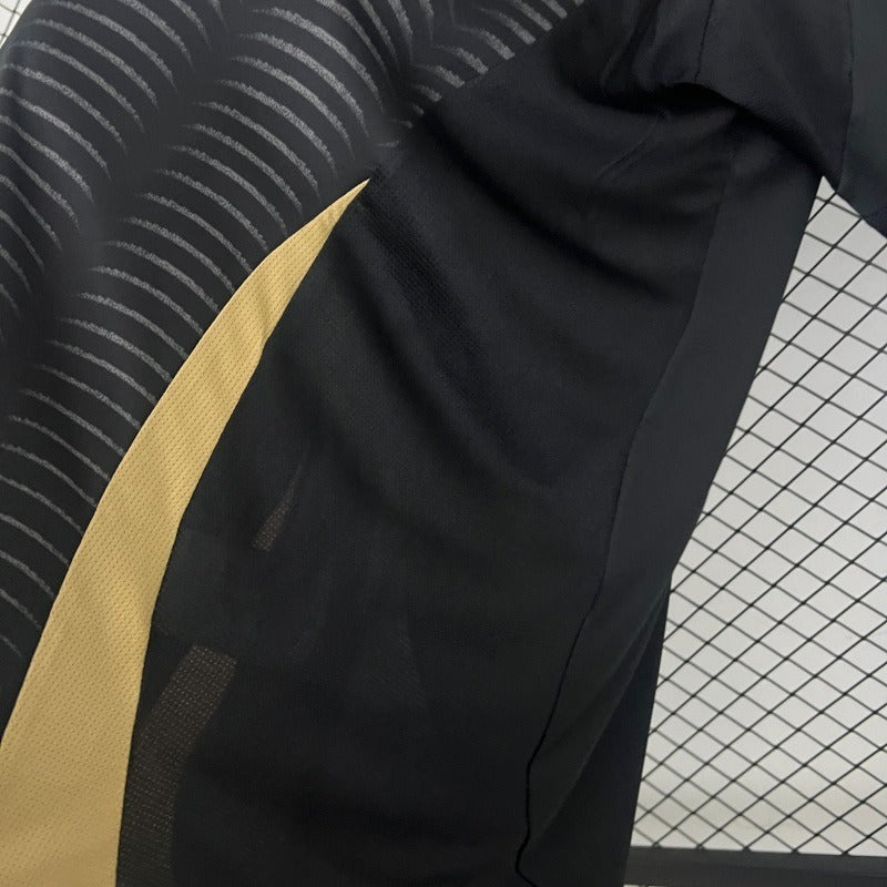 Colo-Colo 2025-2026 away