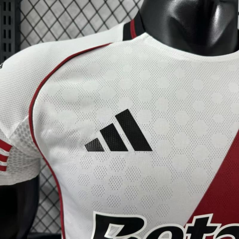River Plate 2025-2026 home game player