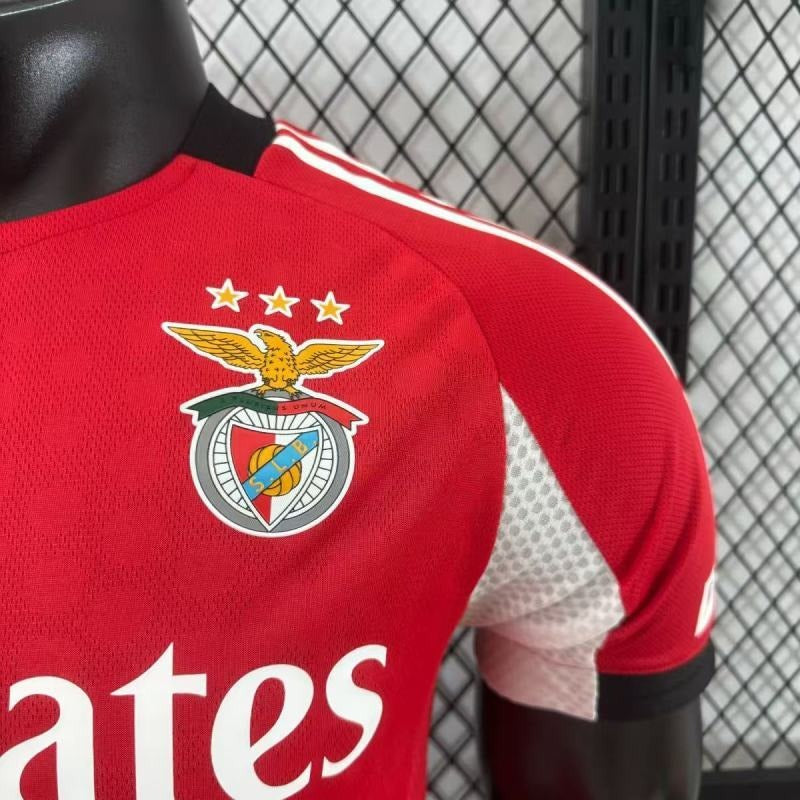 SL Benfica 2025-2026 home player