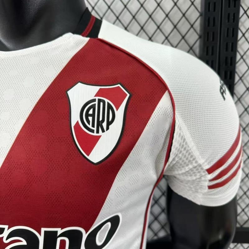 River Plate 2025-2026 home game player
