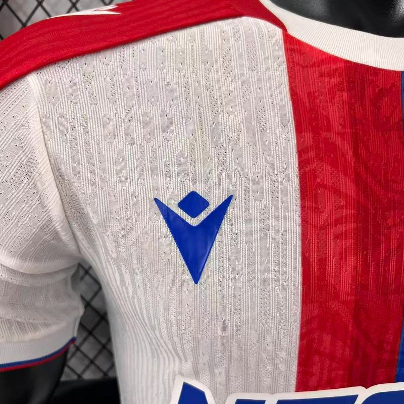 Crystal Palace 2025-2026 third away player