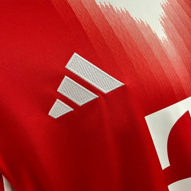 Bayern München 2025-2026 home
