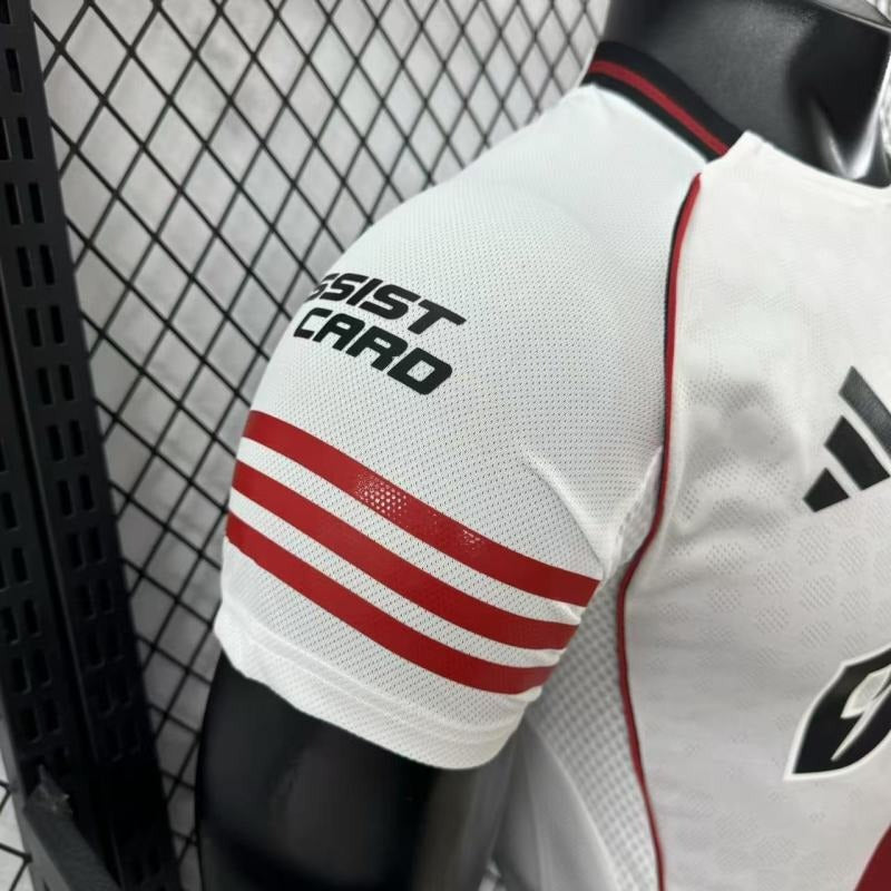 River Plate 2025-2026 home game player