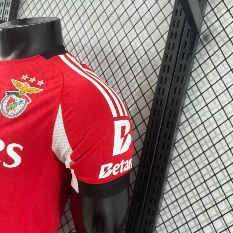SL Benfica 2025-2026 home player