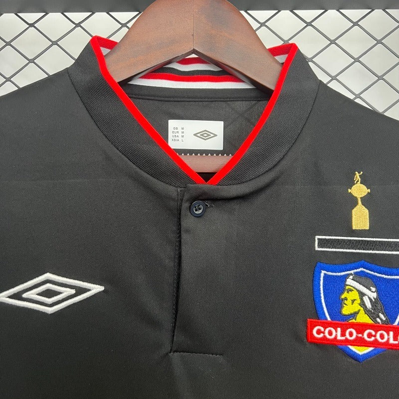 Retro Colo-Colo 2013 away
