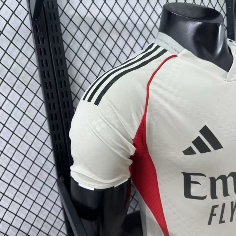 SL Benfica 2025-2026 away player