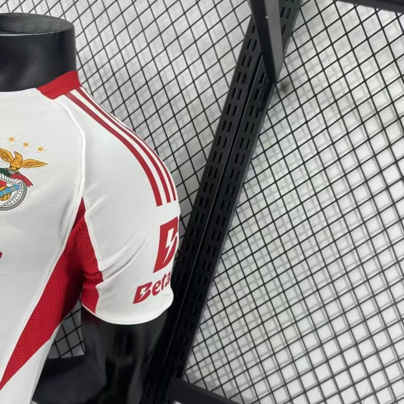 SL Benfica 2025-2026 second away player