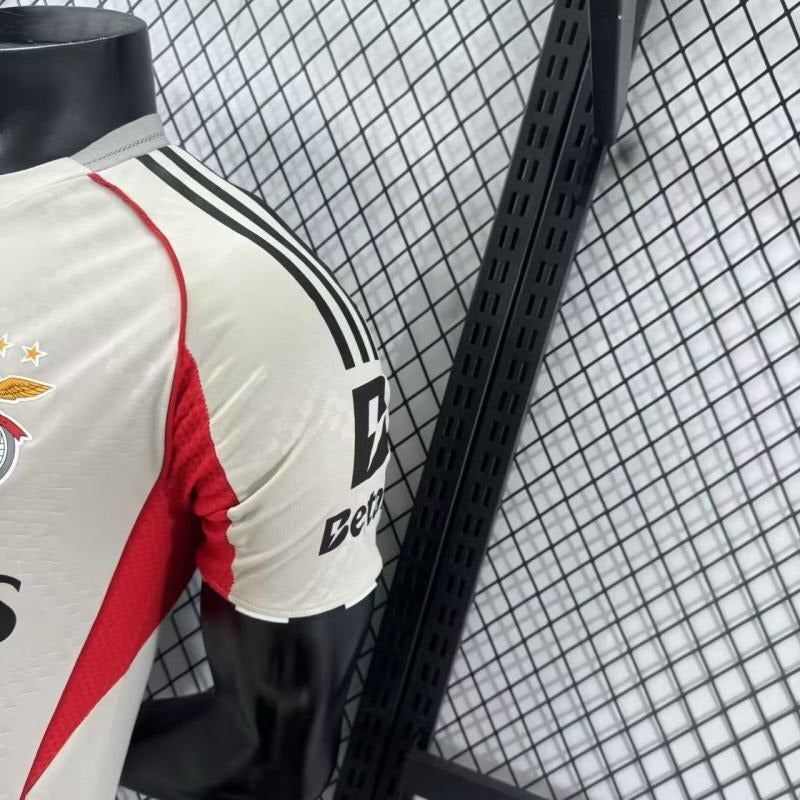 SL Benfica 2025-2026 away player