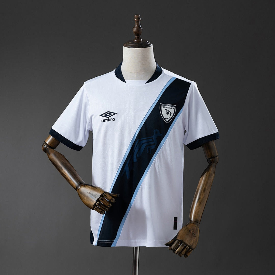 Universidad de Chile 2025-2026 visitante