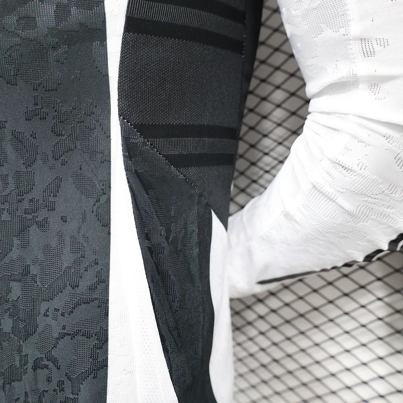 Juventus 2024 - 2025 home player Long Sleeve - WCFOOTBALLSUIT