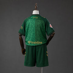 Kinder Real Betis Sonderedition