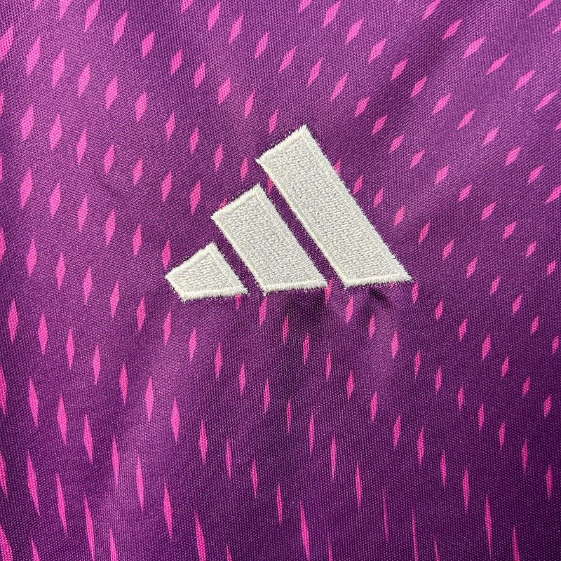 Real Madrid 2025 - 2026 Goalkeeper - WCFOOTBALLSUIT