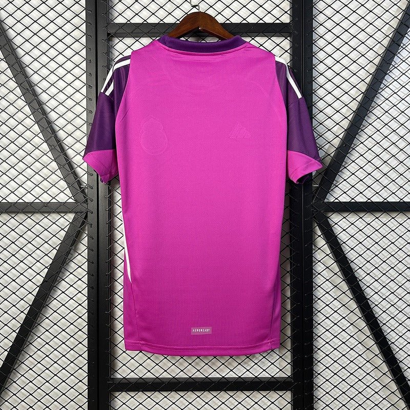 Real Madrid 2025 - 2026 Goalkeeper - WCFOOTBALLSUIT