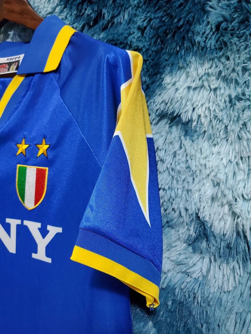 Retro Juventus 1995 - 1996 home - WCFOOTBALLSUIT