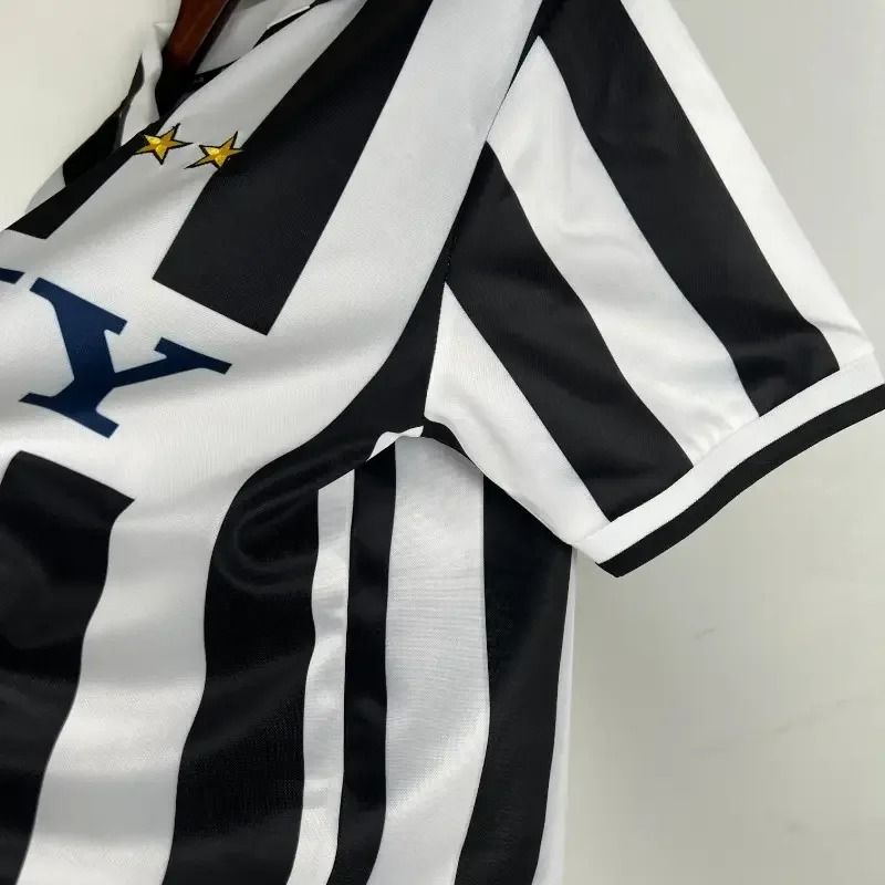 Retro Juventus 1996 - 1997 home - WCFOOTBALLSUIT