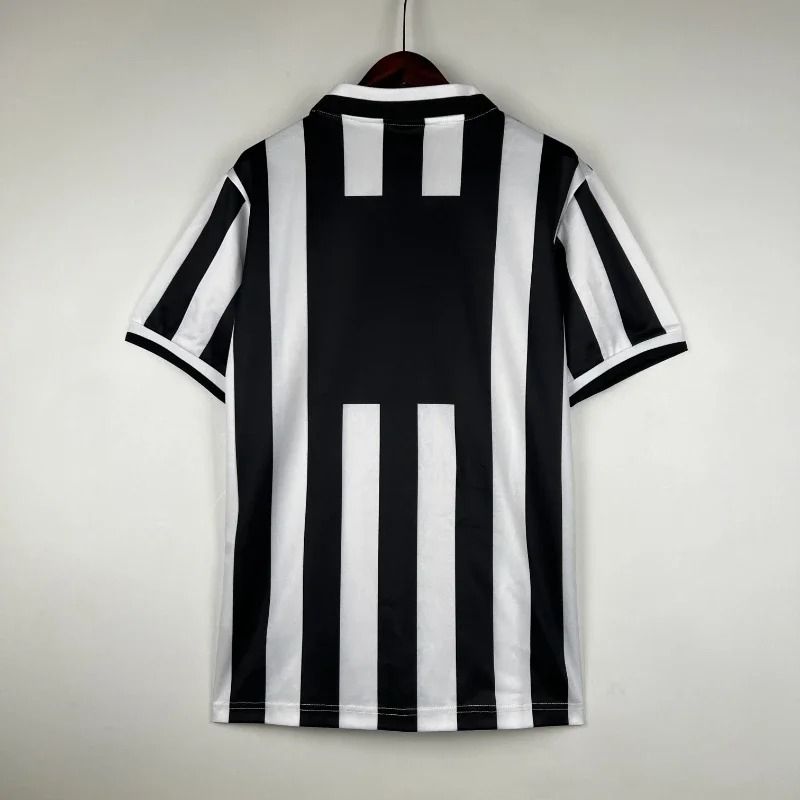Retro Juventus 1996 - 1997 home - WCFOOTBALLSUIT