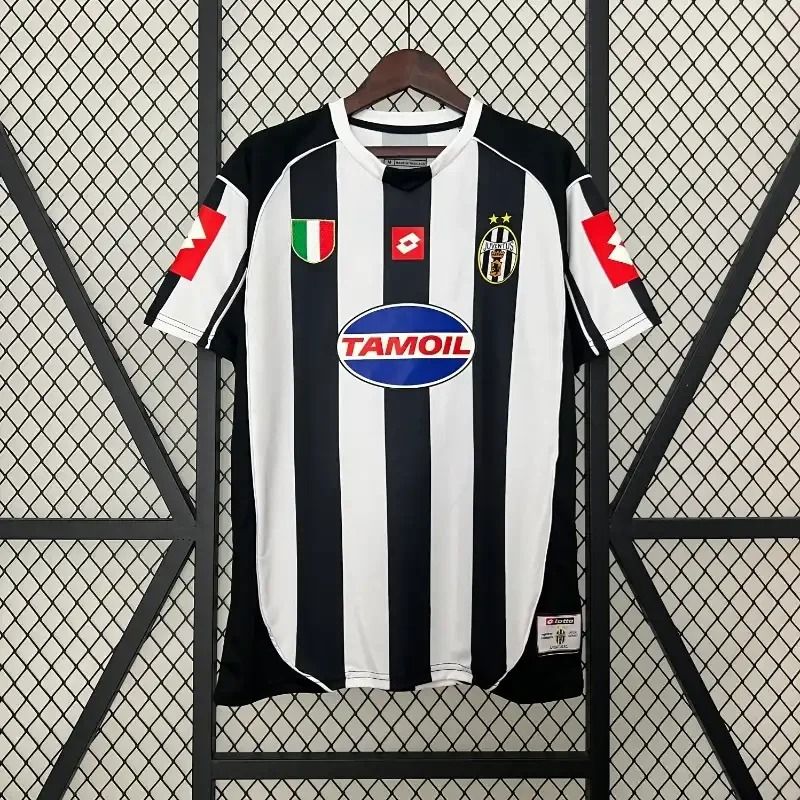 Retro Juventus 2002 - 2003 home - WCFOOTBALLSUIT