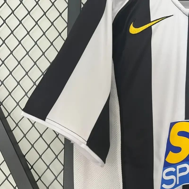 Retro Juventus 2004 - 2005 home - WCFOOTBALLSUIT