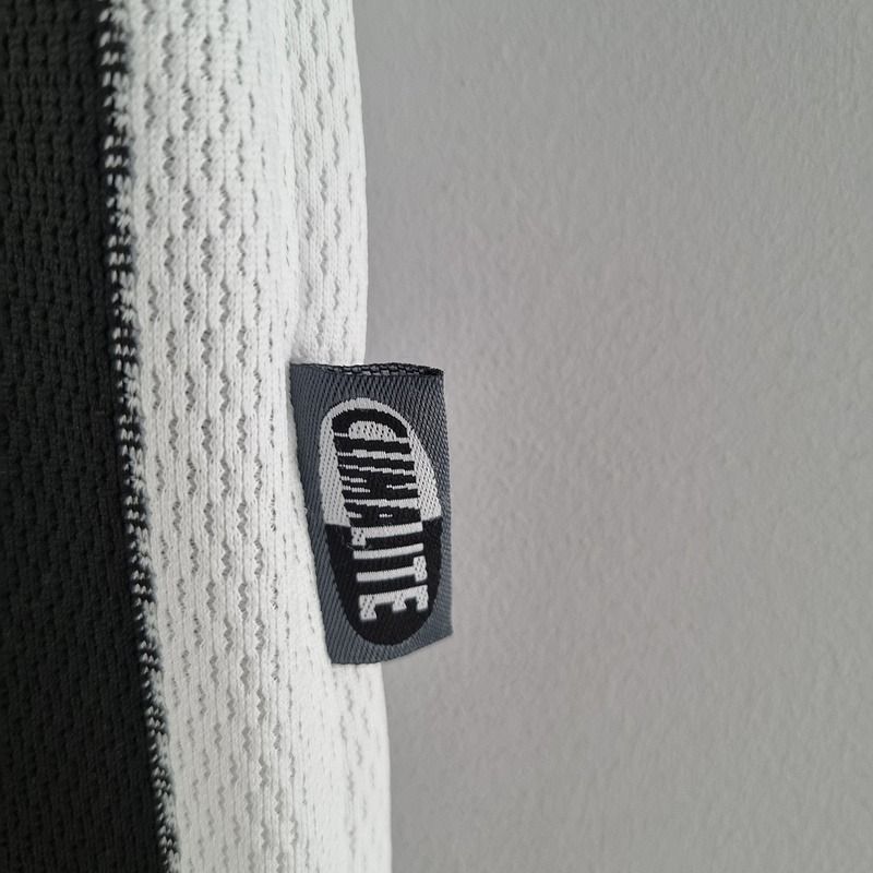 Retro Newcastle United 2000 - 2001 home - WCFOOTBALLSUIT