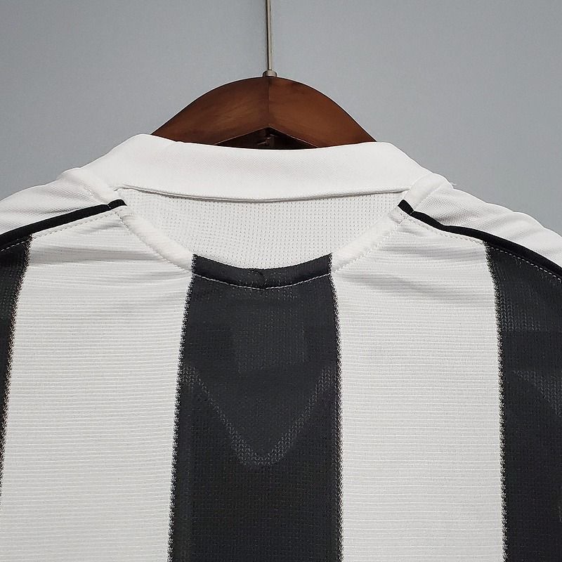Retro Newcastle United 2005 - 2006 home - WCFOOTBALLSUIT