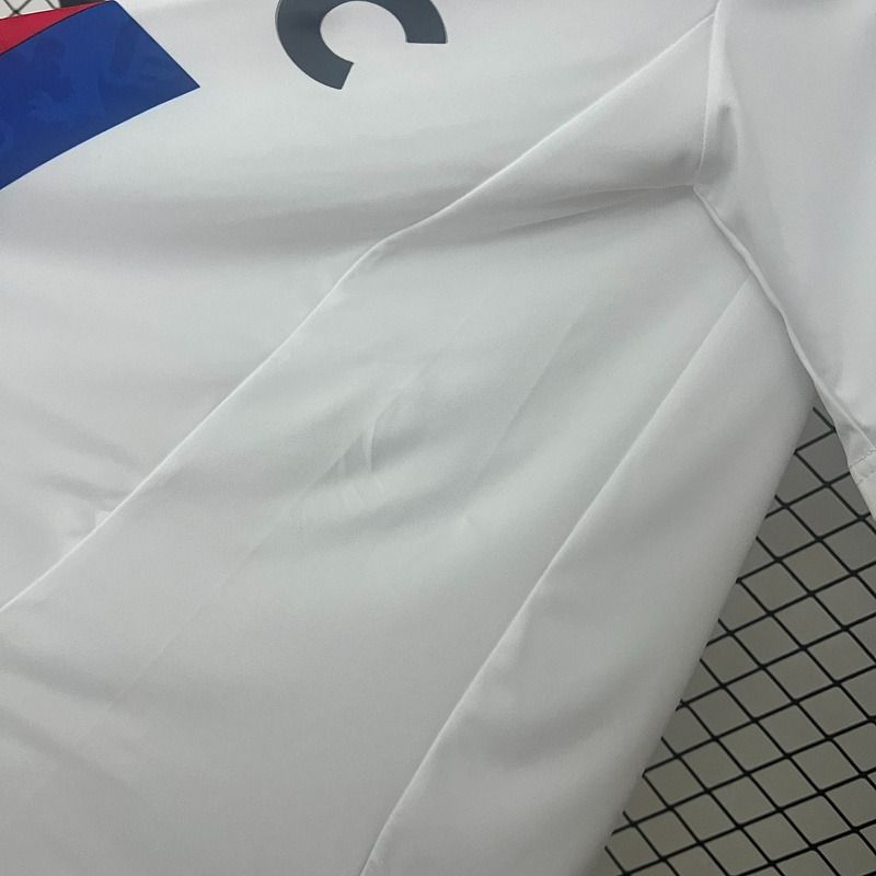 Retro Olympique Lyonnais 2010 - 2011 home - WCFOOTBALLSUIT