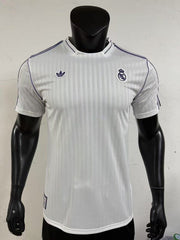 Retro Real Madrid Classic Trefoil - WCFOOTBALLSUIT
